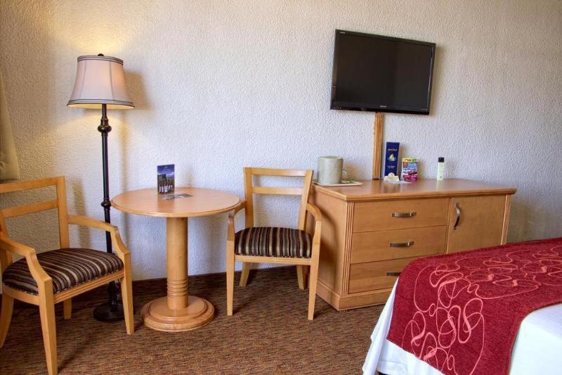 Corona Hotel & Spa Ενσενάντα Δωμάτιο φωτογραφία